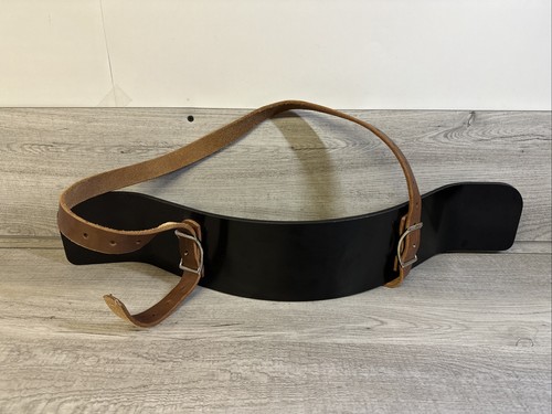 Rogue arm blaster leather - blaster,